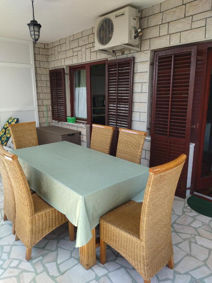 Zelena Oaza Apartment Novigrad Istria Exterior foto